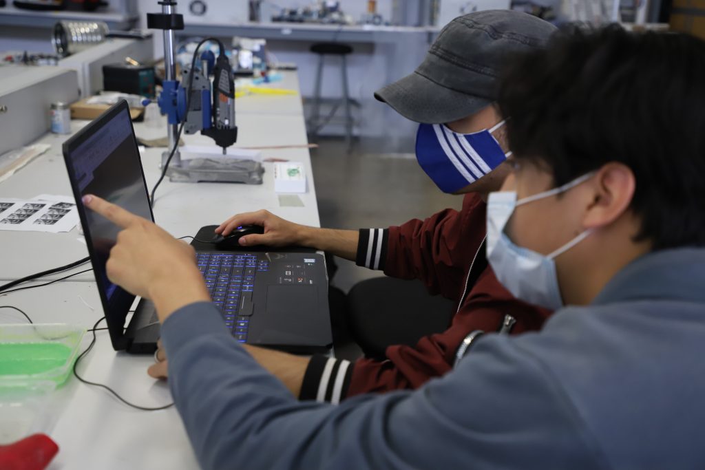 Destaca Centro de Ciencias de la Ingeniería de la UAA a estudiantes sobresalientes